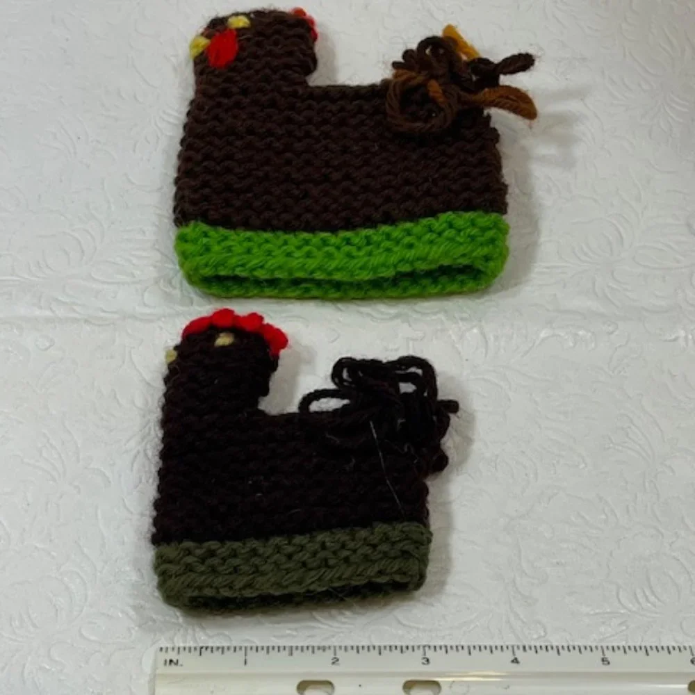 Two (2) Crocheted/Knitted Chicken/Hen Egg Cozies Covers Holder Decor 3